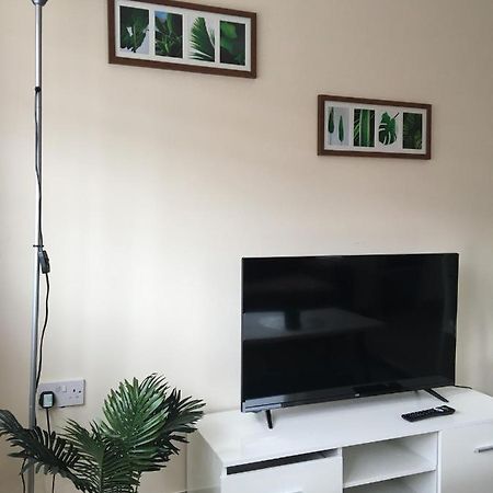 Modern 1 Bedroom Flat Perfect For Match Or City Break Ливърпул Екстериор снимка